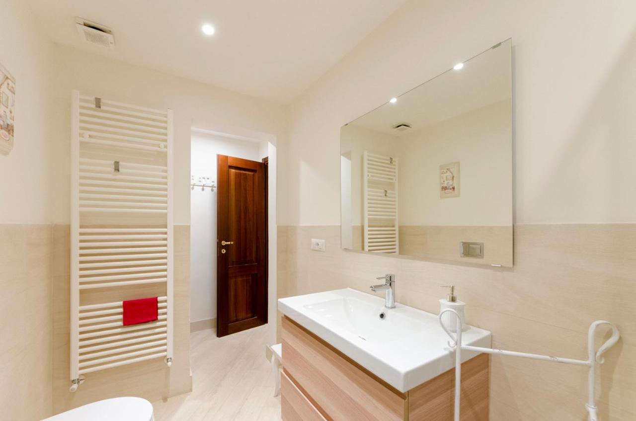 Mazzini 43 Apartment 85 Mq 2B/1B & Parking Rapallo Luaran gambar
