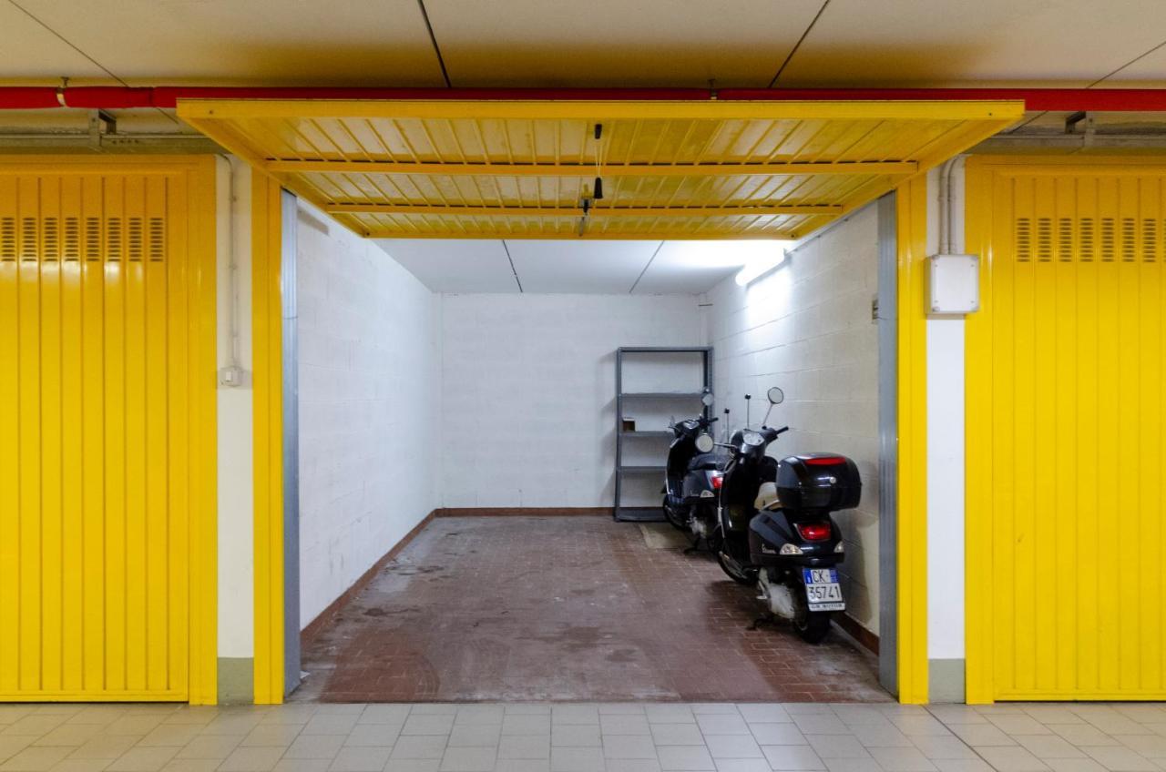 Mazzini 43 Apartment 85 Mq 2B/1B & Parking Rapallo Luaran gambar